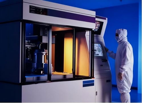 美國芯片產(chǎn)業(yè)面臨危機(jī)，中國國產(chǎn)芯片大規(guī)模應(yīng)用與納米材料研發(fā)新機(jī)遇